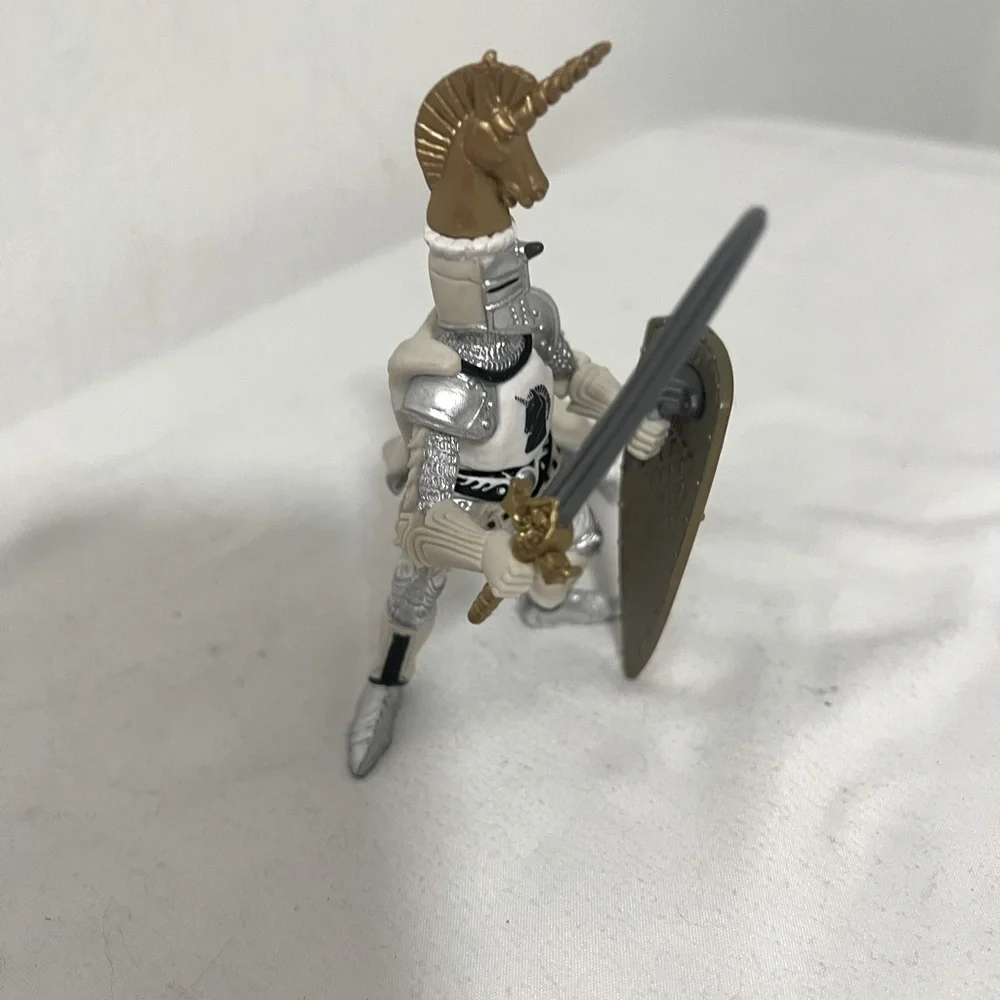 PAPO Weapon Master Unicorn Action Figure 2007